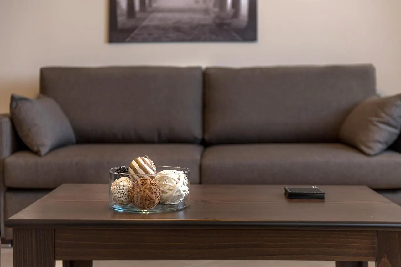 Pleiades Casual Living Apartment Nea Roda