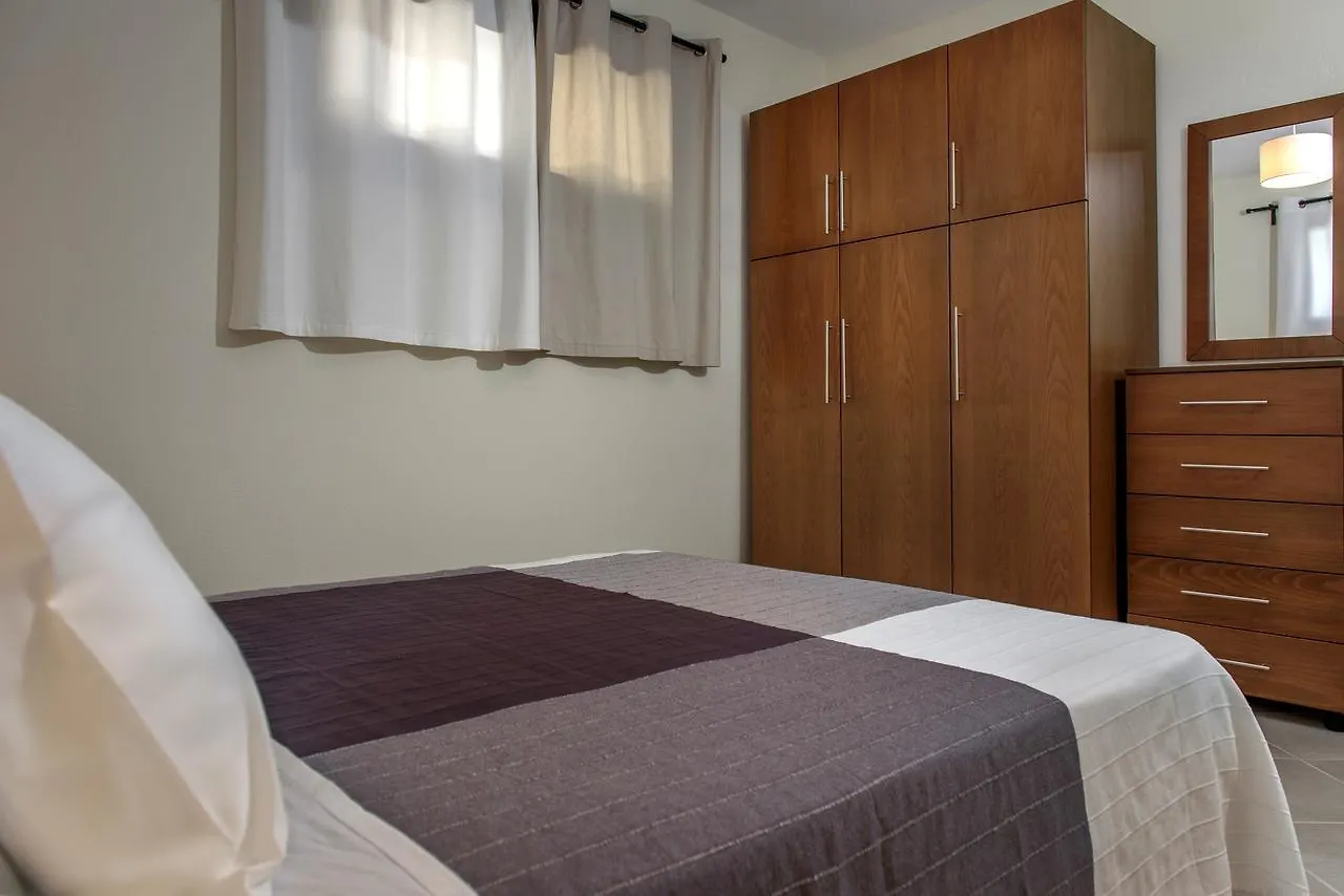 Pleiades Casual Living Apartment Nea Roda