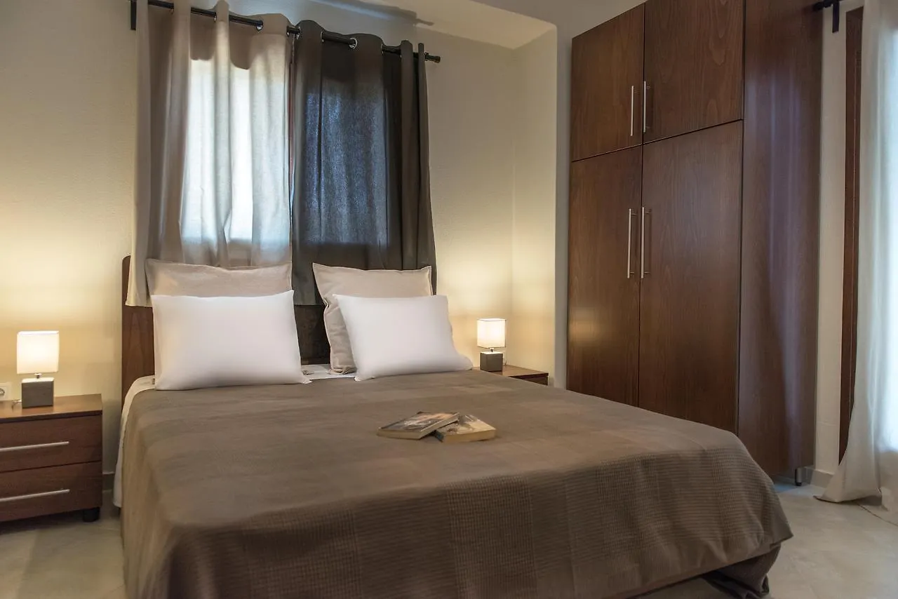 Pleiades Casual Living Apartment Nea Roda