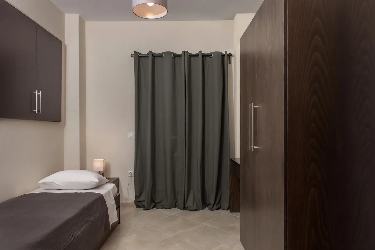 Pleiades Casual Living Apartment Nea Roda 0*,
